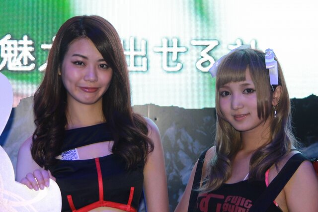 【TGS2015】熱気あふれる一般公開日初日、熱さを吹き飛ばしてくれる美女たちを紹介