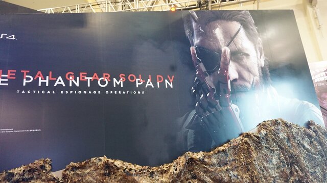 【G-STAR 2015】自分だけのゲームパッケージが作れるSCEブースをレポート！PS4版『World of Tanks』『GGXrdR』など初公開作品も