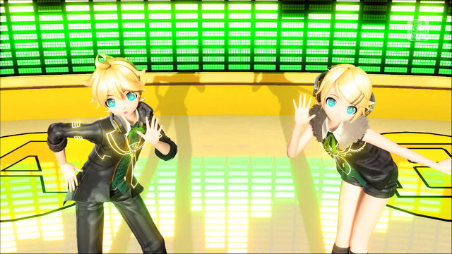 『初音ミク Project DIVA Future Tone』ではモジュールから操作方法まで多彩なカスタマイズを用意、「千本桜」なども収録