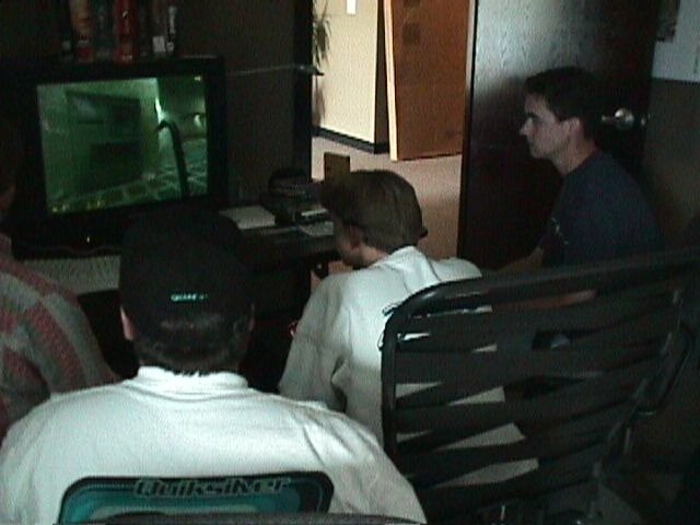 PCゲーム業界のパイオニアであるValveが設立20周年！初代『Half-Life』開発資料が発掘