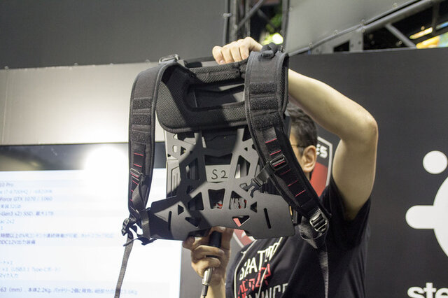 【TGS2016】MSIがVR特化バックパックPC「VR One」を展示―バーチャルを背負って未来へ