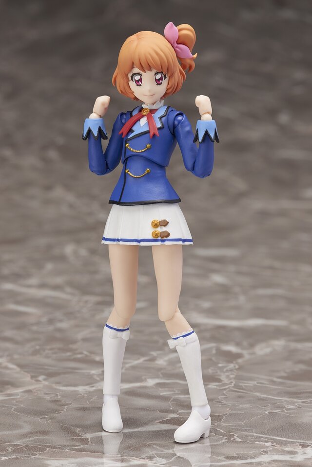 「アイカツ！」より「S.H.Figuarts 大空あかり（冬制服ver.）DXセット」が登場、おおぞラッコくんも付属