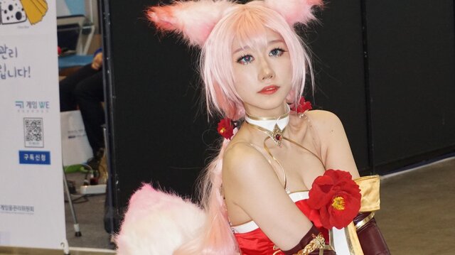 【G-STAR 2016】ネコミミ美女から武装美女まで…釜山から2日目の様子をお届け