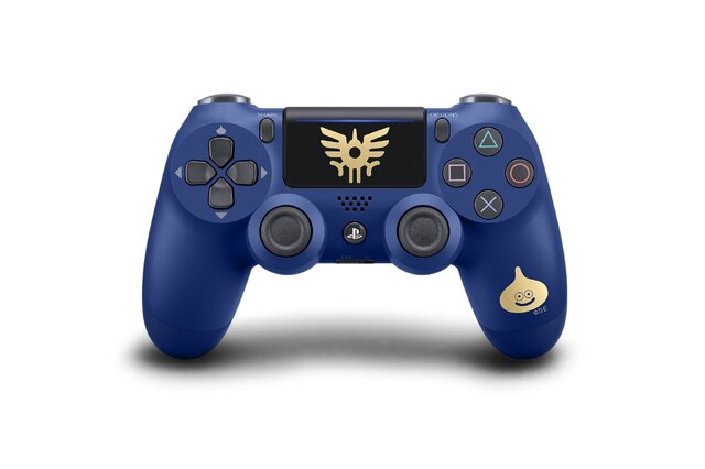 PS4が「ロト エディション」になって登場！『ドラクエXI』や「はぐれメタル」USBカバーフィギュアが同梱