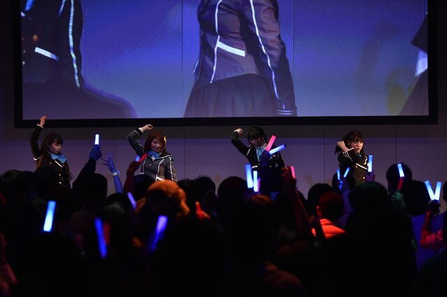 【レポート】『アンジュ・ヴィエルジュ』今年のクリスマスイラストは声優陣も驚く“攻め”の一枚！ 来夏には「最終編」も始動