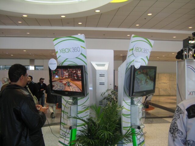 【GDC 2009】ロビーバーではドリンクを飲みながら最新Xbox360ゲームを体験!?