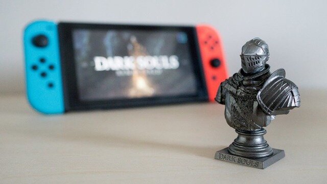 パッケージ版『DARK SOULS REMASTERED』数量限定特典「上級騎士バストアップフィギュア」の写真が公開