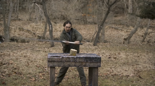 ガチンコ鍛冶屋、『ニーア オートマタ』の「白の約定」制作に挑む！2Bコスのお姉さんとの試し斬りタイムも