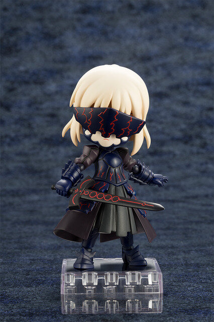 「キューポッシュ セイバー/アルトリア・ペンドラゴン〔オルタ〕」5,500円（税抜）(C)TYPE-MOON / FGO PROJECT