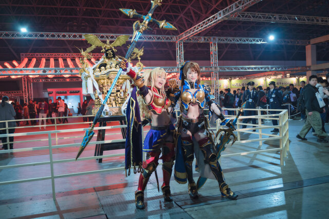 「CygamesFes2018」はコスプレが熱い！『グラブル』公式レイヤーから『ドラガリ』中国人気レイヤーまで【写真132枚】