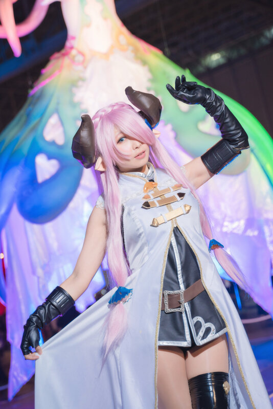 「CygamesFes2018」はコスプレが熱い！『グラブル』公式レイヤーから『ドラガリ』中国人気レイヤーまで【写真132枚】