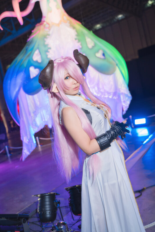 「CygamesFes2018」はコスプレが熱い！『グラブル』公式レイヤーから『ドラガリ』中国人気レイヤーまで【写真132枚】