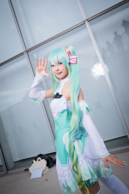 【コスプレ】「ニコニコ超会議2019」美女レイヤーまとめ！「SAO」「アズレン」人気キャラ集結【写真178枚】