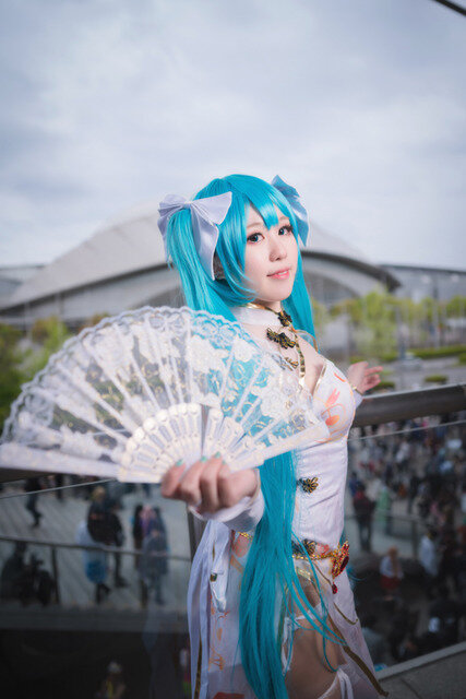 【コスプレ】「ニコニコ超会議2019」美女レイヤーまとめ！「SAO」「アズレン」人気キャラ集結【写真178枚】