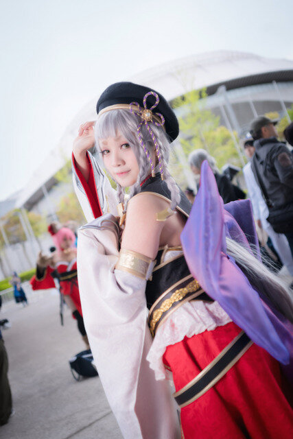 【コスプレ】「ニコニコ超会議2019」美女レイヤーまとめ！「SAO」「アズレン」人気キャラ集結【写真178枚】