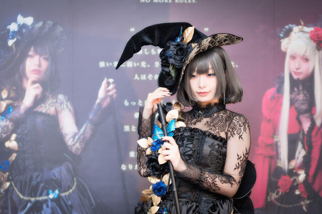 【コスプレ】元TBS宇垣美里アナ、“黒の魔女”を披露！ 「人間どもを魅了してやる」【写真25枚】