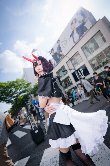 【コスプレ】魅惑の水着BBにメイド酒呑童子まで！「ホココス2019」FGO美女レイヤーまとめ【写真100枚】