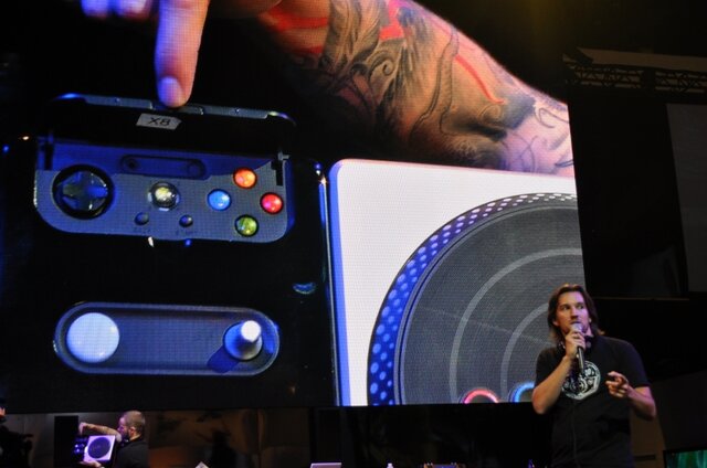 【E3 2009】アクティビジョン『DJ HERO』の実演をムービーで紹介