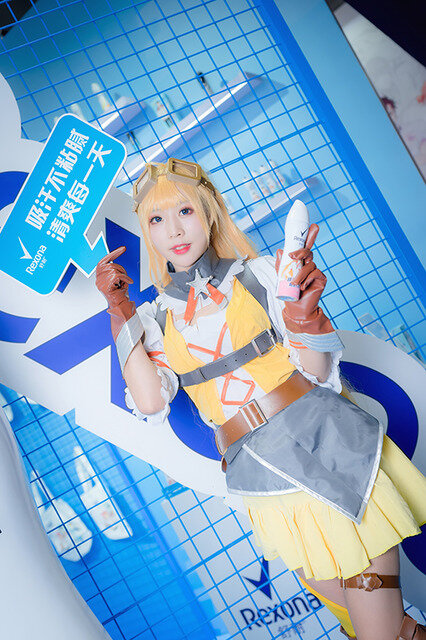 【コスプレ】中国版コミケ「Comicup24」美麗レイヤーまとめ 「デアラ」「ドルフロ」ほか人気キャラ集結【写真74枚】