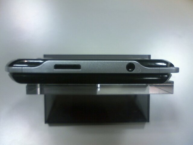 「PSP誕生時からUMDを外す案はありました」PSP go開発インタビュー