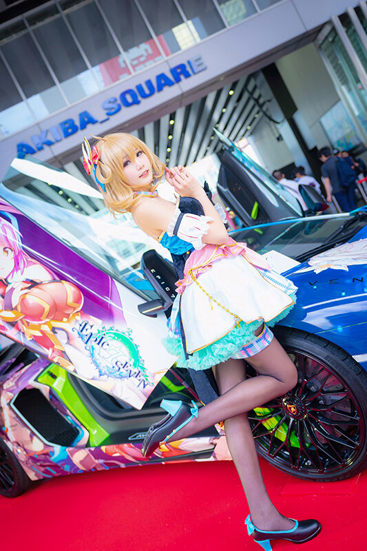 名だたる中国公式コスプレイヤーから痛車展示まで！アークナイツ、Epic Seven、ネコぱらいてん！の本気度を見よ【写真57枚】