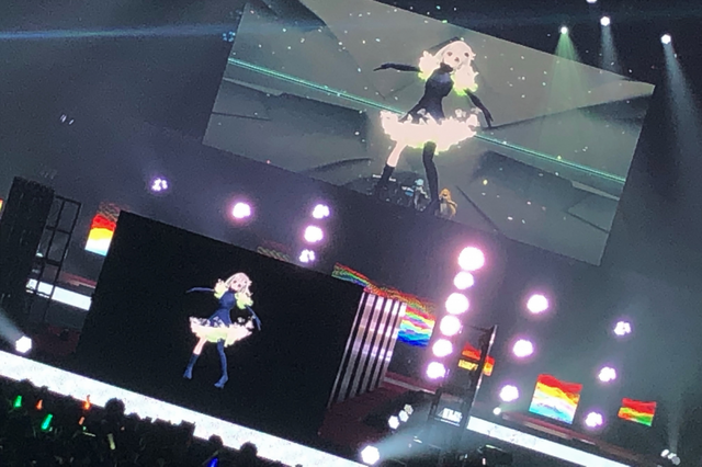 ついてこい、人類。―VTuberがランウェイを歩く「FAVRIC」が提示したバーチャルライブの光明とは？【イベントレポ】