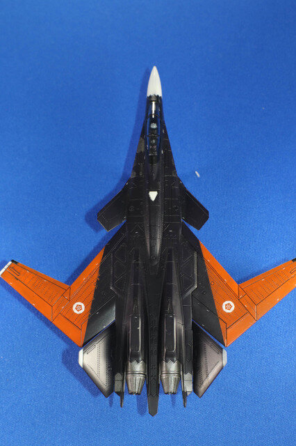 『エースコンバット7』コトブキヤ1/144「X-02S」レビュー…ディテール強化とロール軸追加で展示しやすさも向上！【ゲーム系プラモって実際どう？】