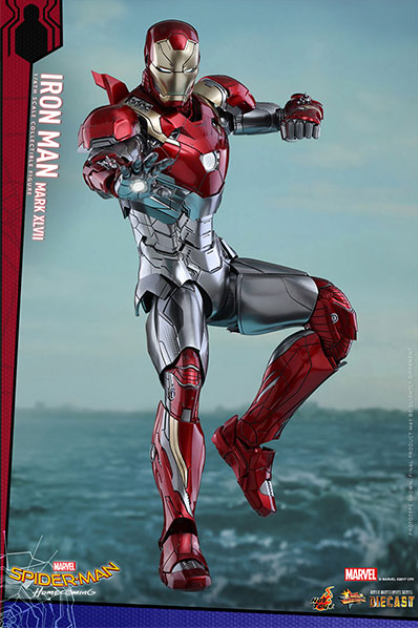 「ムービー・マスターピース DIECAST スパイダーマン：ホームカミング 1/6スケール フィギュア アイアンマン・マーク47」参考価格：55,000円（C）MARVEL（C）2020 CPII. All Rights Reserved.